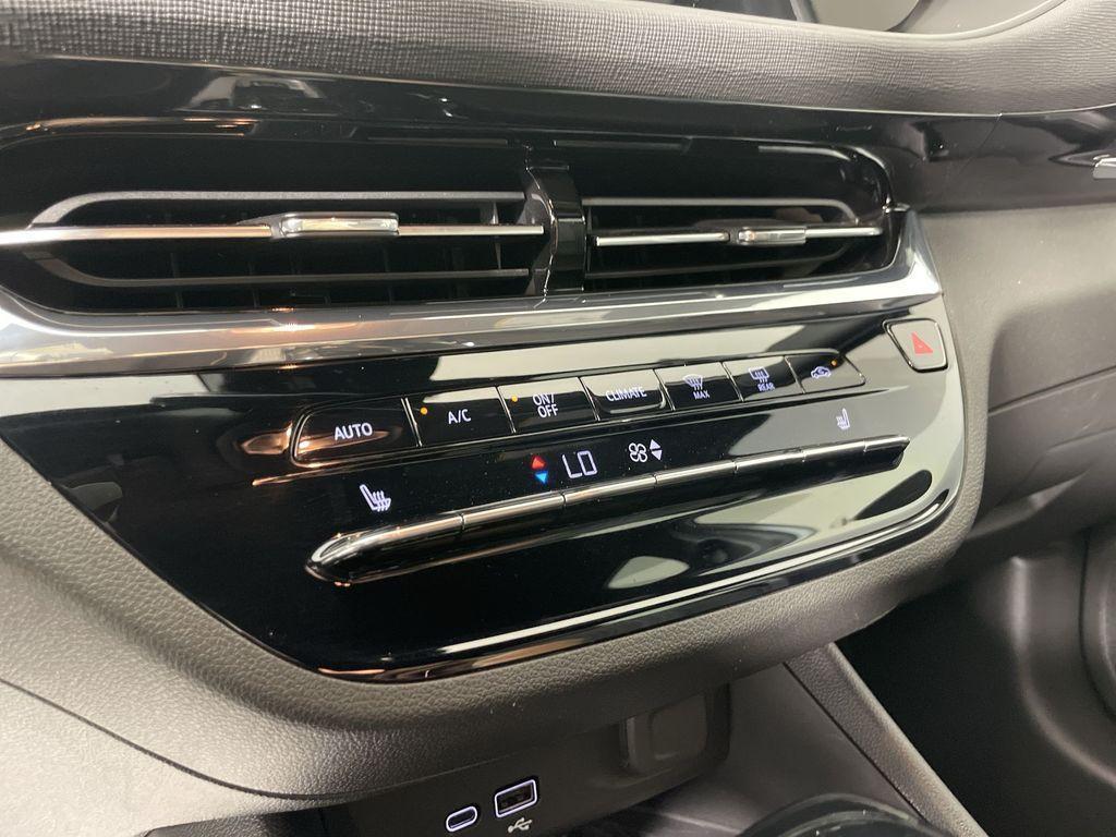 used 2025 Buick Envista car, priced at $30,628