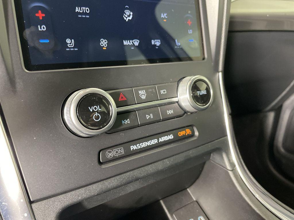 used 2022 Ford Edge car, priced at $34,778