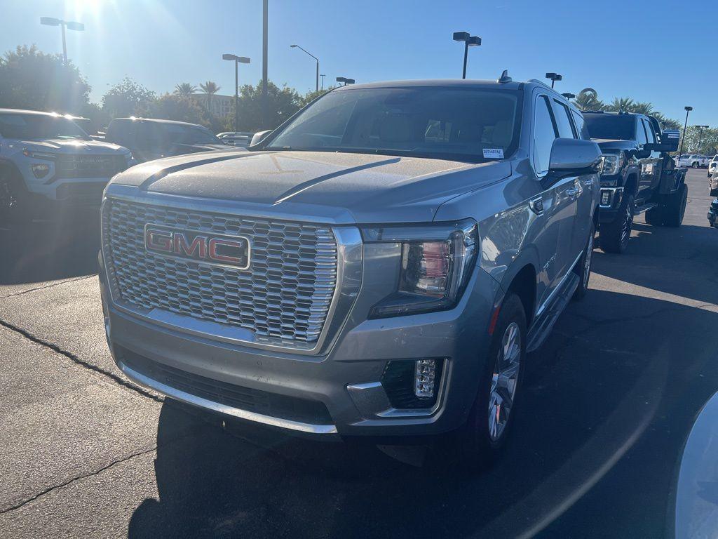 used 2024 GMC Yukon XL car, priced at $73,999
