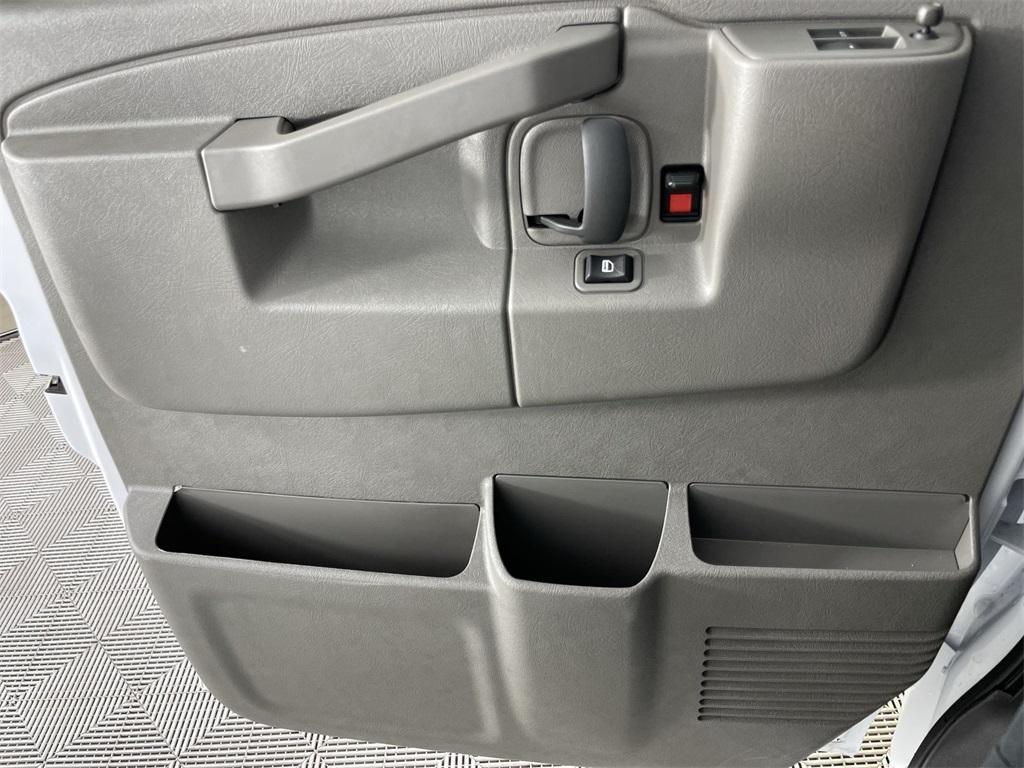 new 2025 GMC Savana 2500 car, priced at $47,080