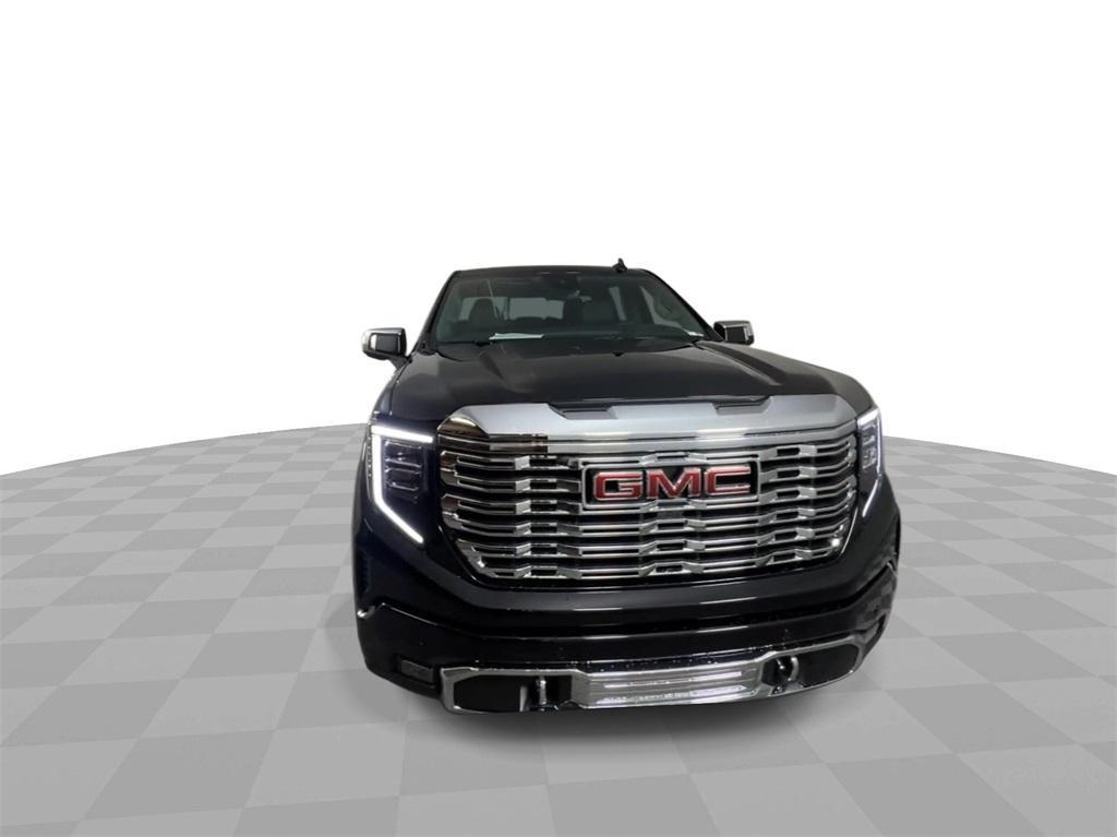 new 2024 GMC Sierra 1500 car, priced at $72,645