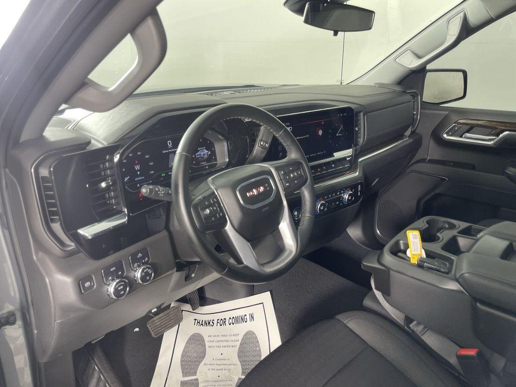 used 2024 GMC Sierra 1500 car, priced at $44,036