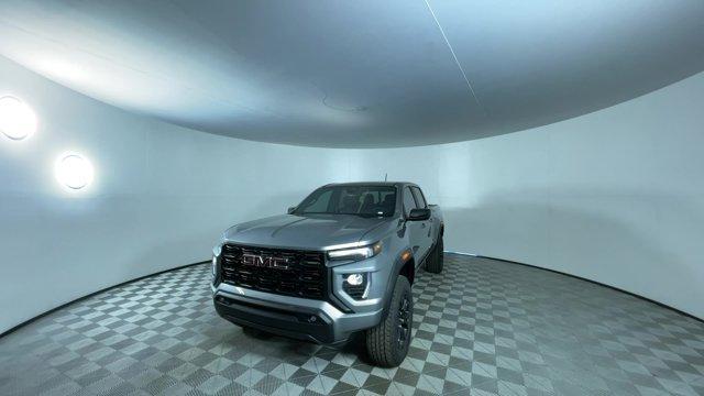 new 2024 GMC Canyon car, priced at $45,413