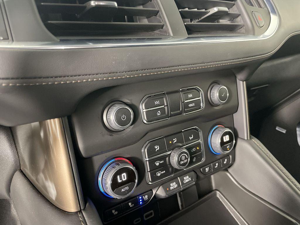 used 2023 Chevrolet Suburban car, priced at $67,900