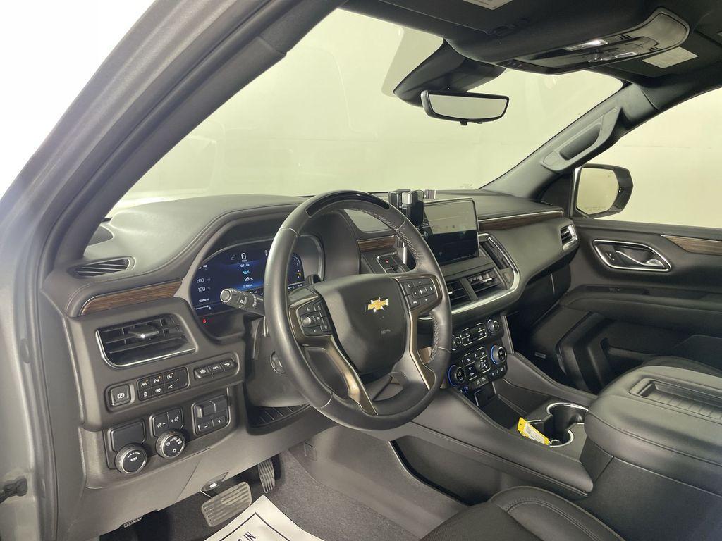 used 2023 Chevrolet Suburban car, priced at $67,900