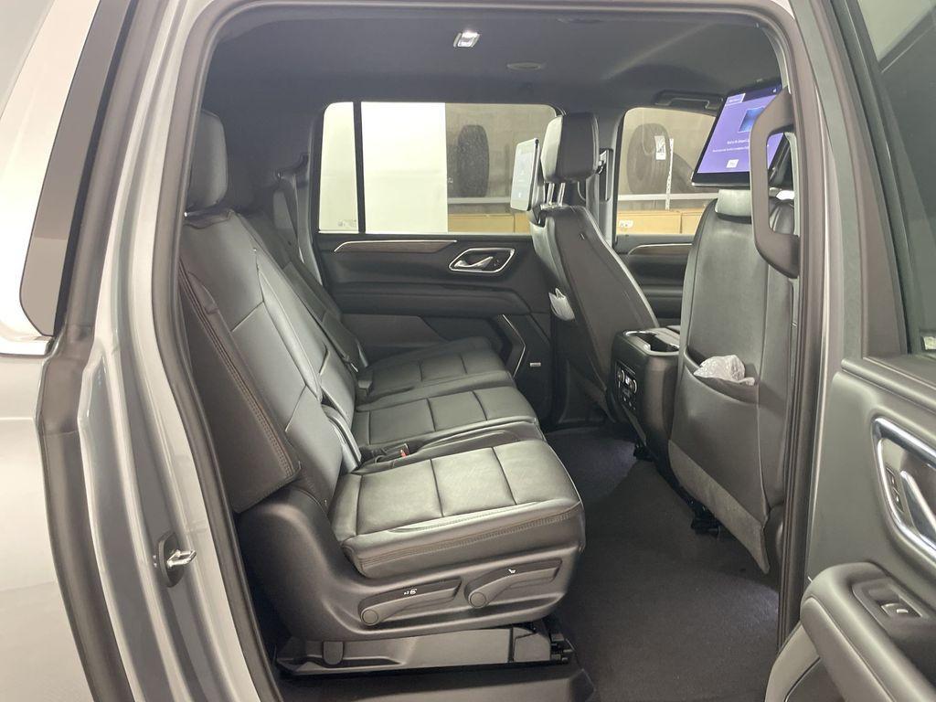 used 2023 Chevrolet Suburban car, priced at $67,900