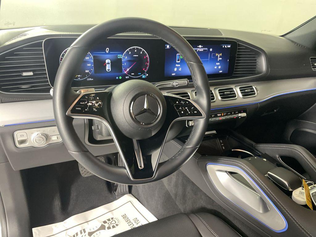 used 2025 Mercedes-Benz GLE 450 car, priced at $71,541