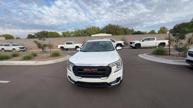 new 2024 GMC Terrain car