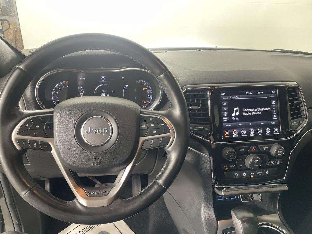 used 2021 Jeep Grand Cherokee car, priced at $28,259