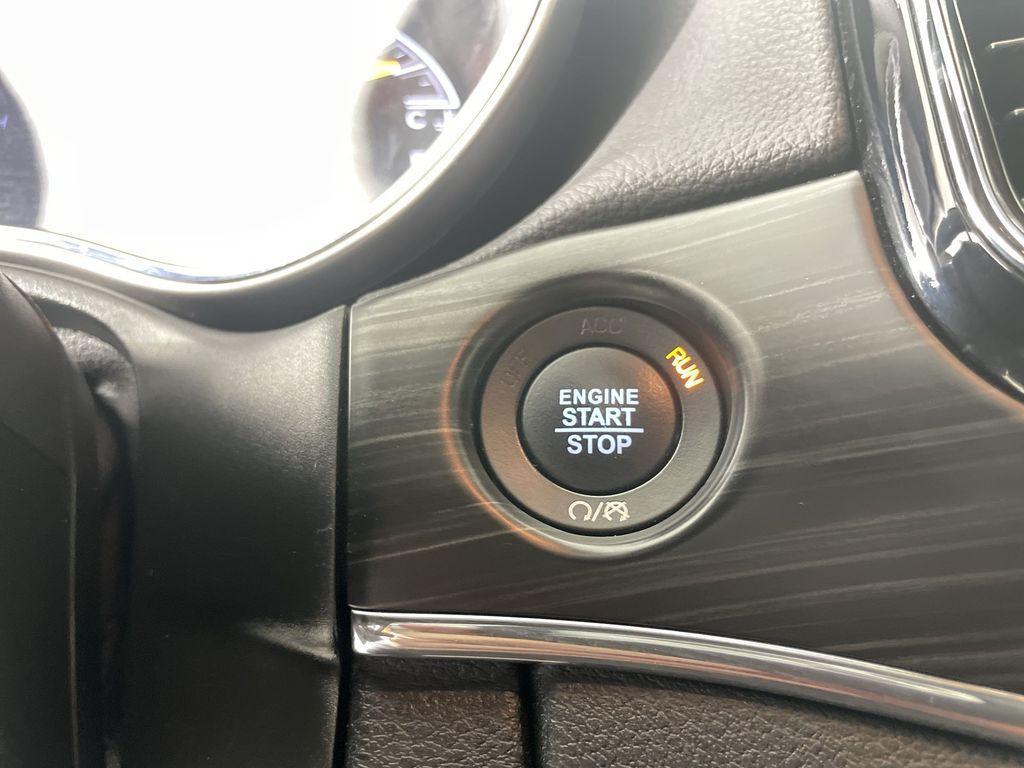 used 2021 Jeep Grand Cherokee car, priced at $28,259