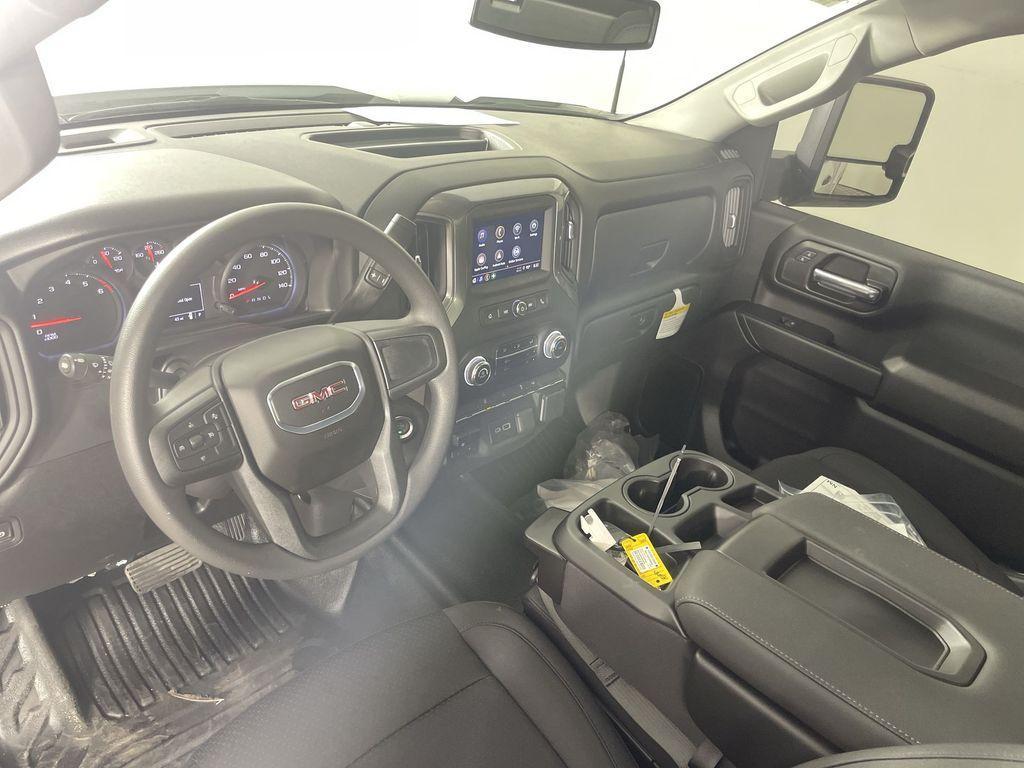 new 2025 GMC Sierra 2500 car, priced at $48,883