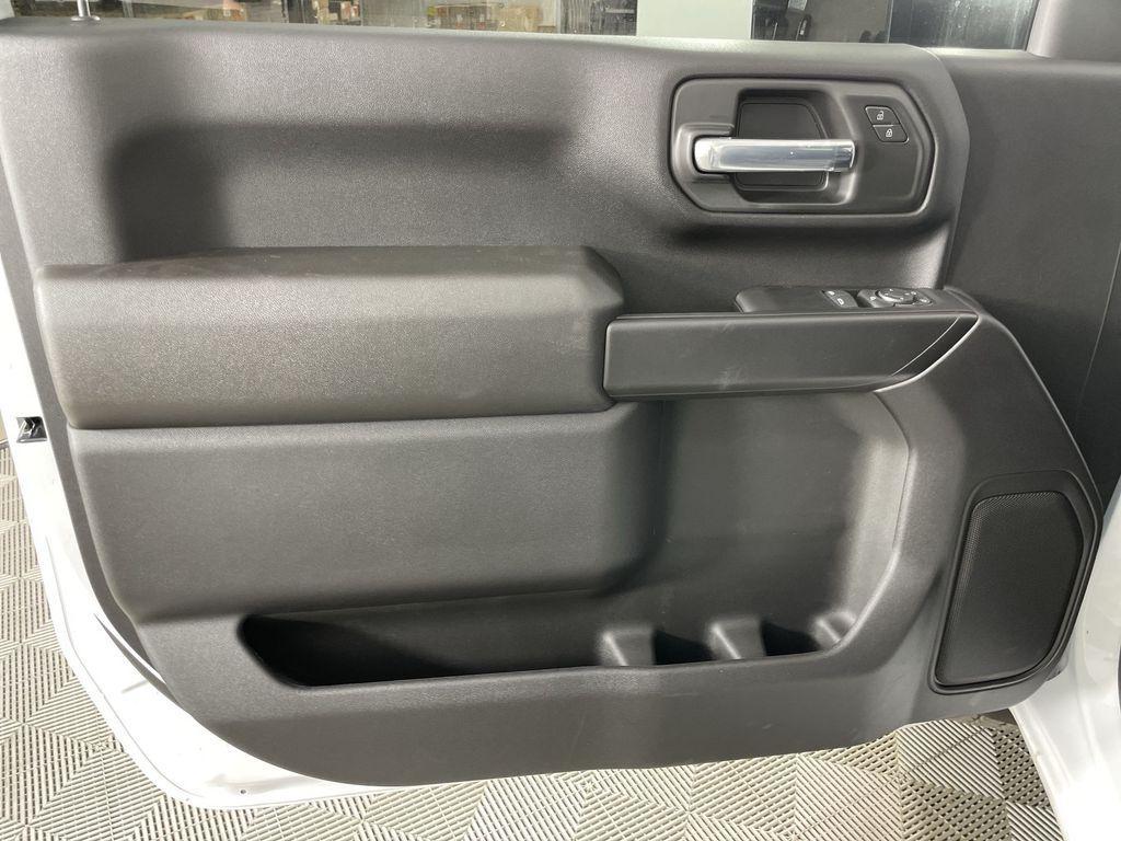 new 2025 GMC Sierra 2500 car, priced at $48,883