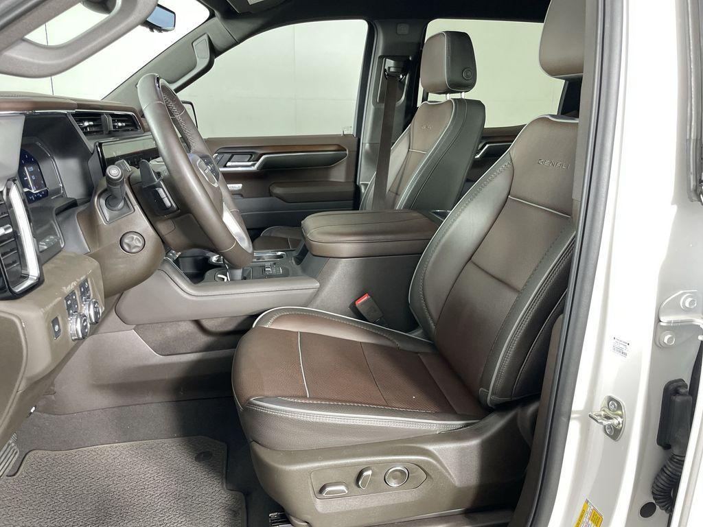 used 2025 GMC Sierra 1500 car, priced at $63,168