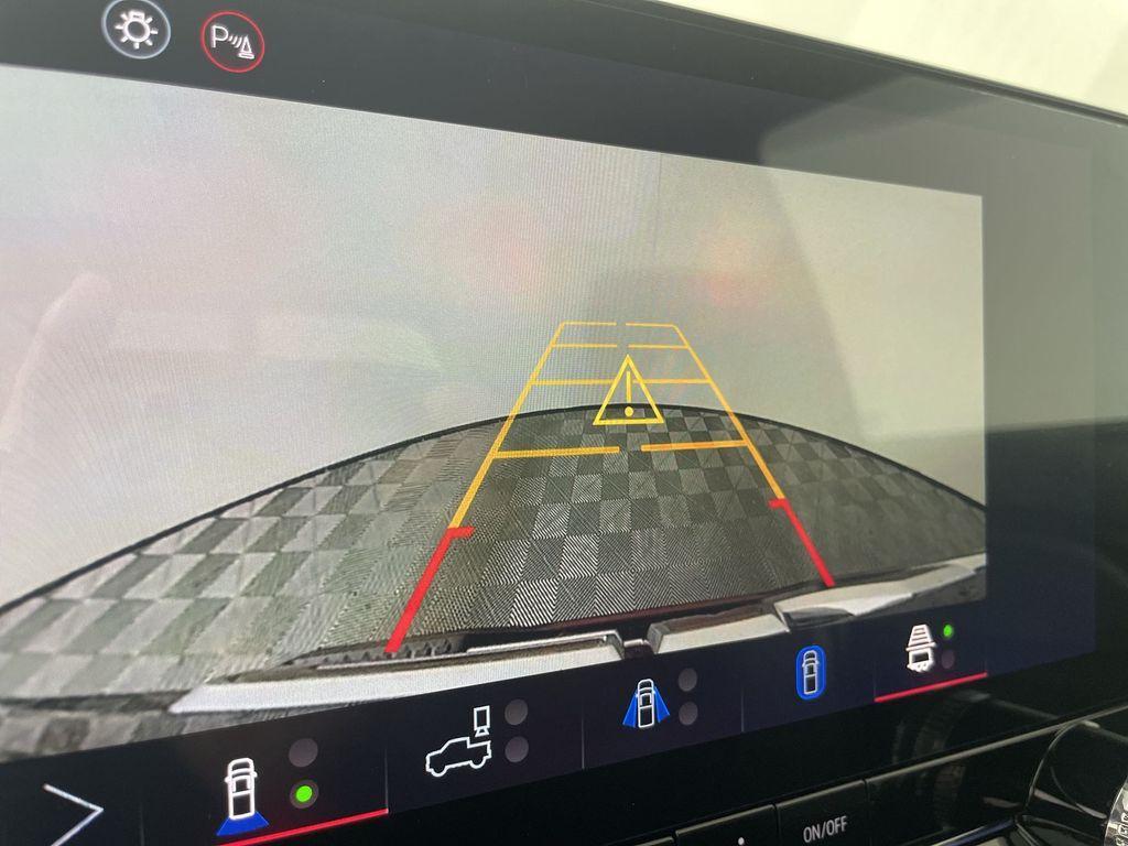 new 2026 GMC Canyon car, priced at $47,325