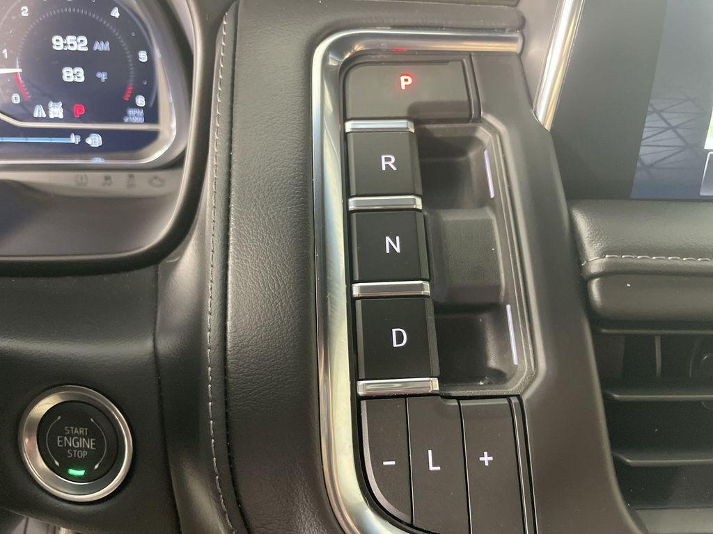 used 2024 GMC Yukon XL car, priced at $61,900