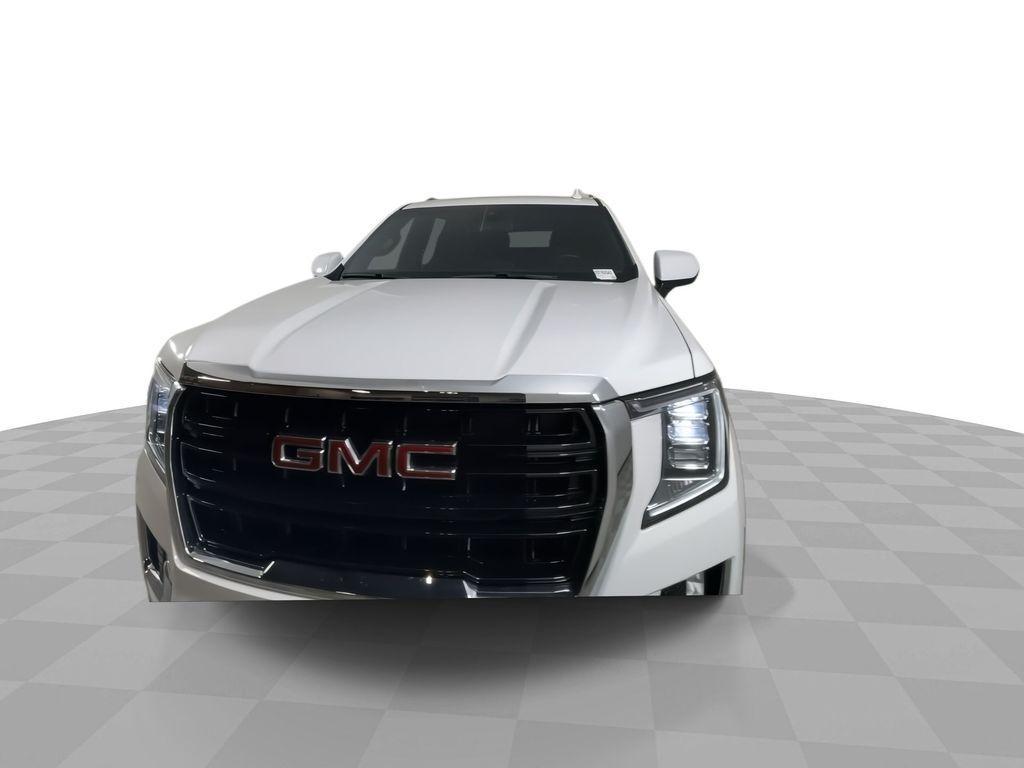 used 2024 GMC Yukon XL car, priced at $61,900