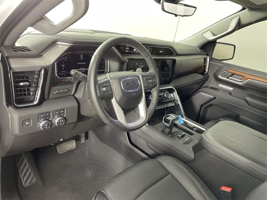 used 2023 GMC Sierra 1500 car, priced at $52,000