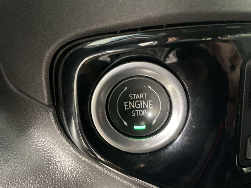 used 2023 GMC Sierra 1500 car, priced at $40,101