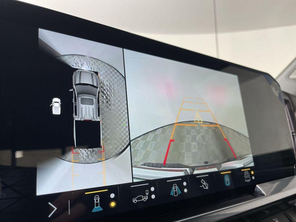 used 2023 GMC Sierra 1500 car, priced at $40,101