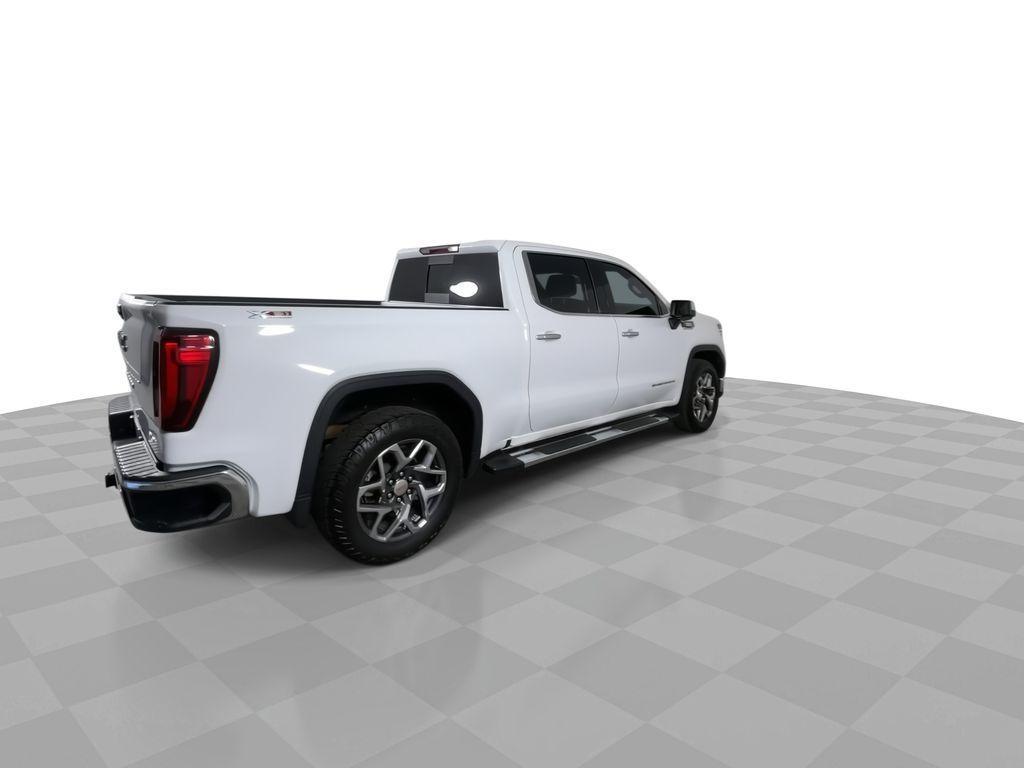 used 2023 GMC Sierra 1500 car, priced at $40,101