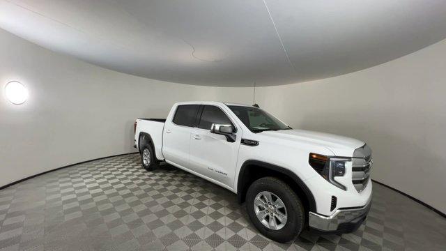 new 2024 GMC Sierra 1500 car, priced at $49,890