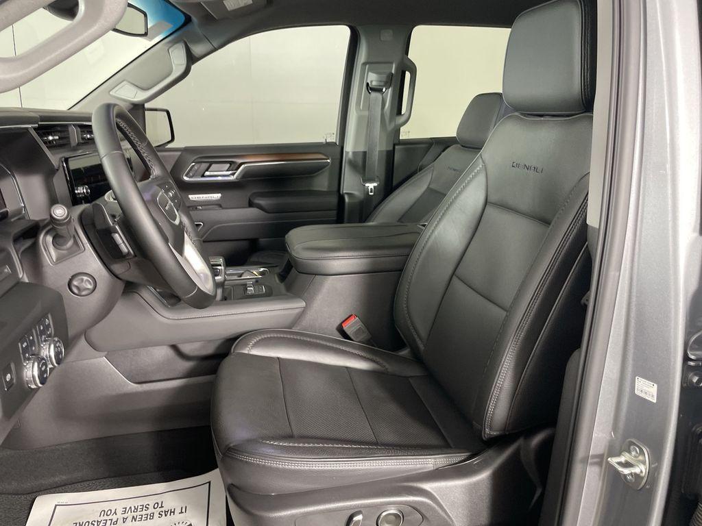 used 2025 GMC Sierra 1500 car, priced at $62,499