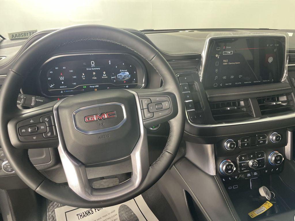 used 2024 GMC Yukon car, priced at $64,574