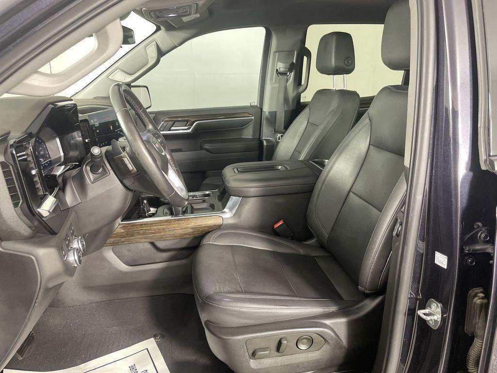 used 2022 GMC Sierra 1500 car, priced at $44,717