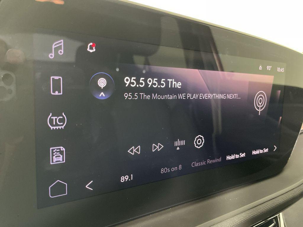used 2024 Buick Envista car, priced at $26,298
