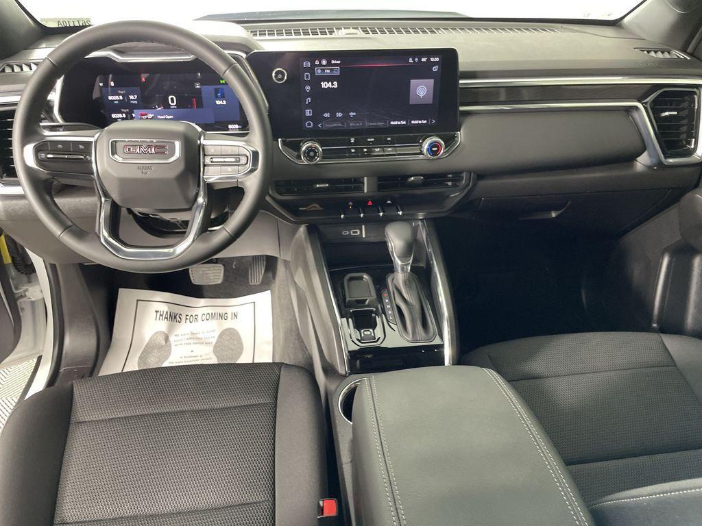 used 2024 GMC Canyon car, priced at $35,013