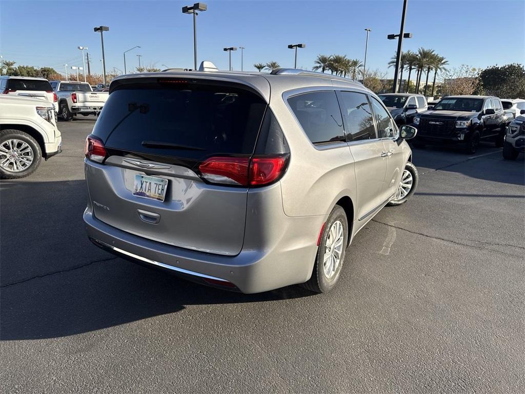 used 2018 Chrysler Pacifica car, priced at $14,550