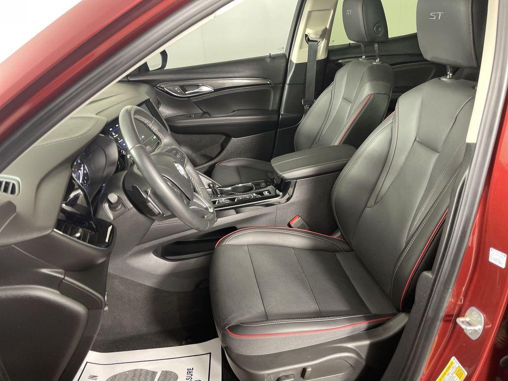 used 2023 Buick Envision car, priced at $30,782