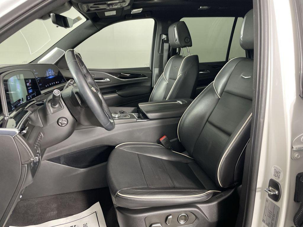 used 2022 Cadillac Escalade car, priced at $71,515