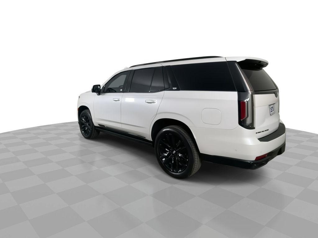 used 2022 Cadillac Escalade car, priced at $71,515