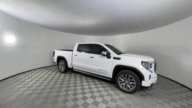 new 2024 GMC Sierra 1500 car, priced at $71,400