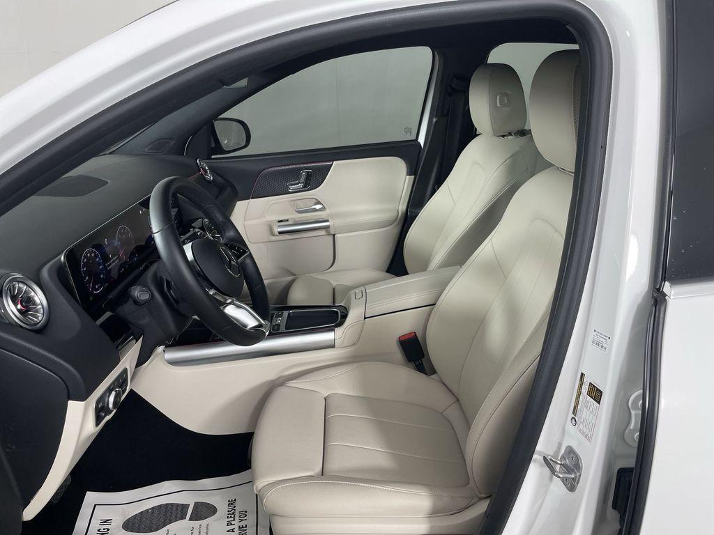 used 2025 Mercedes-Benz GLA 250 car, priced at $37,026