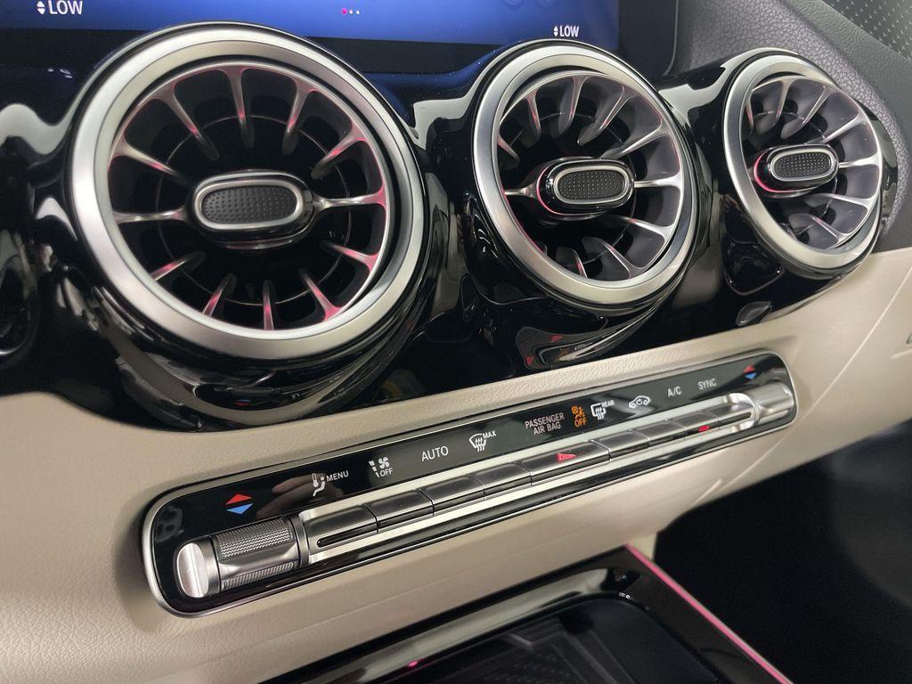 used 2025 Mercedes-Benz GLA 250 car, priced at $37,026