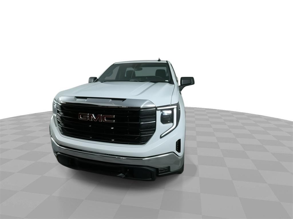 new 2025 GMC Sierra 1500 car, priced at $43,257