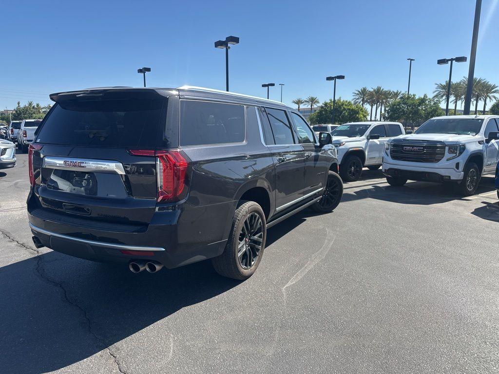 used 2024 GMC Yukon XL car