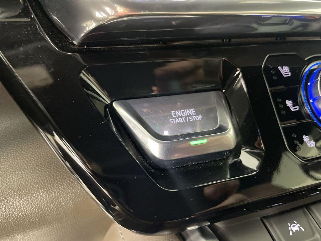 used 2025 GMC Sierra 1500 car, priced at $66,306