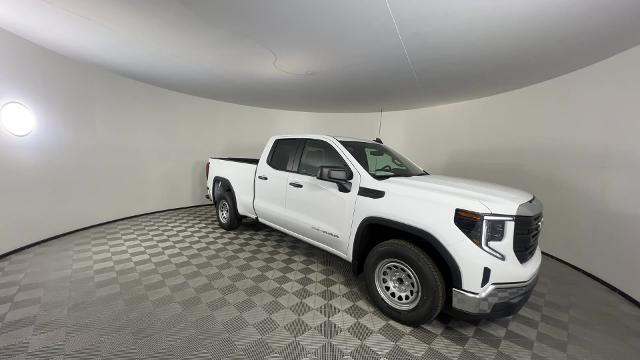 used 2024 GMC Sierra 1500 car, priced at $35,000