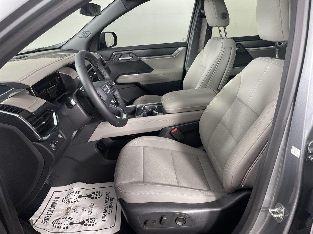 new 2025 GMC Acadia car, priced at $44,090