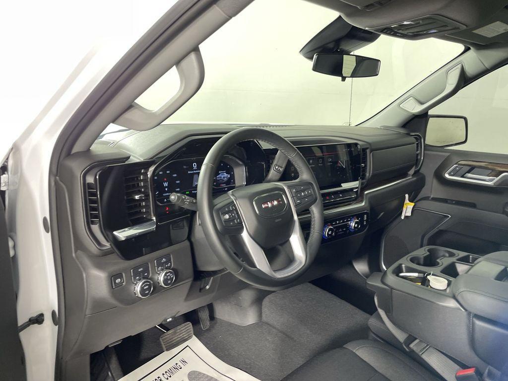 used 2025 GMC Sierra 1500 car, priced at $47,647