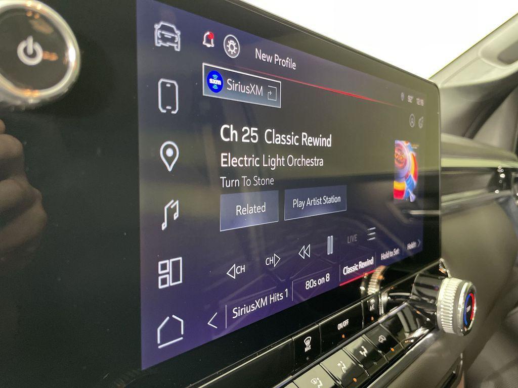 used 2024 GMC Canyon car, priced at $33,839