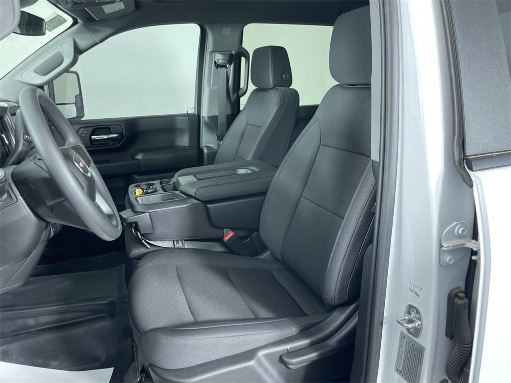 new 2024 GMC Sierra 3500 car, priced at $66,388