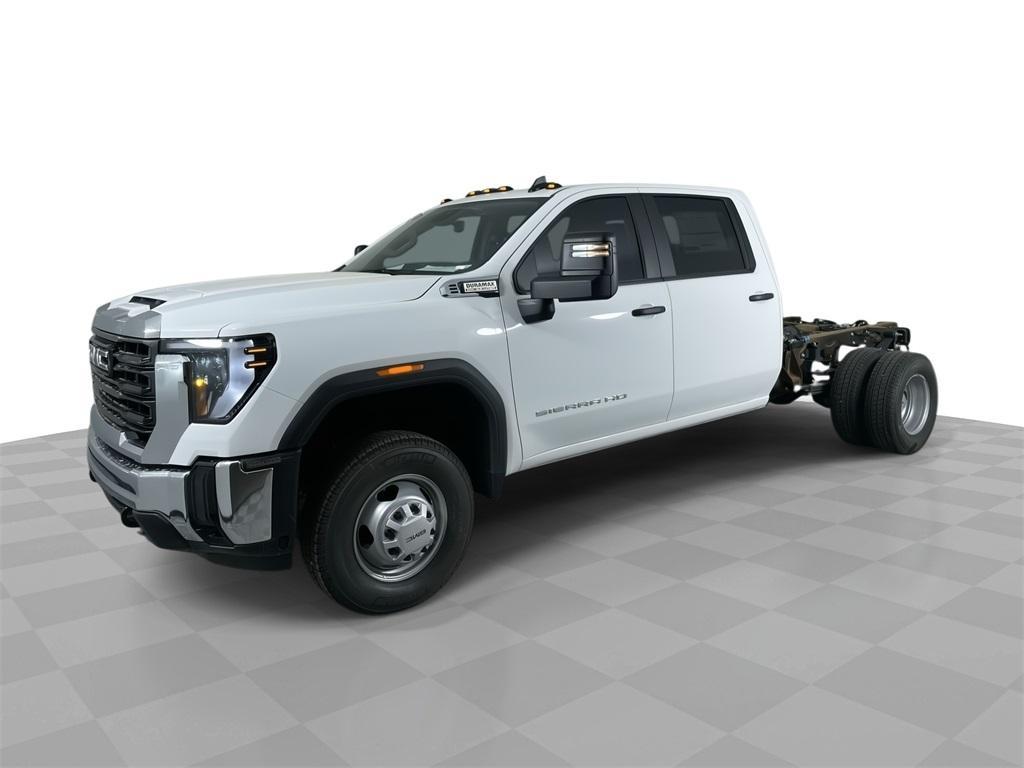 new 2024 GMC Sierra 3500 car, priced at $66,388