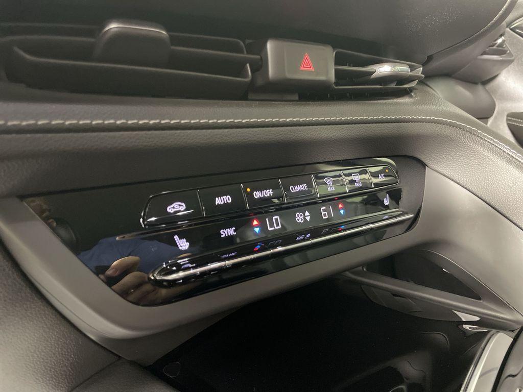 used 2023 Buick Envision car, priced at $30,990