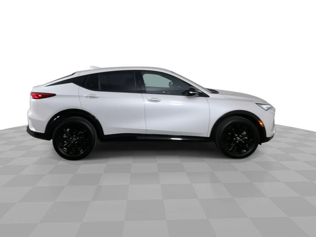 used 2024 Buick Envista car, priced at $27,344