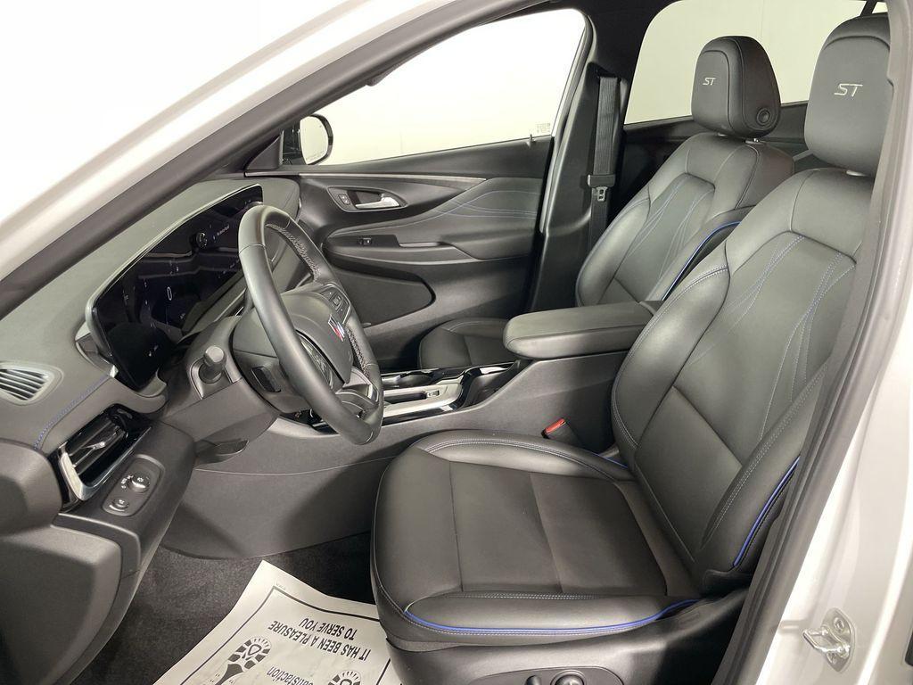 used 2024 Buick Envista car, priced at $27,344