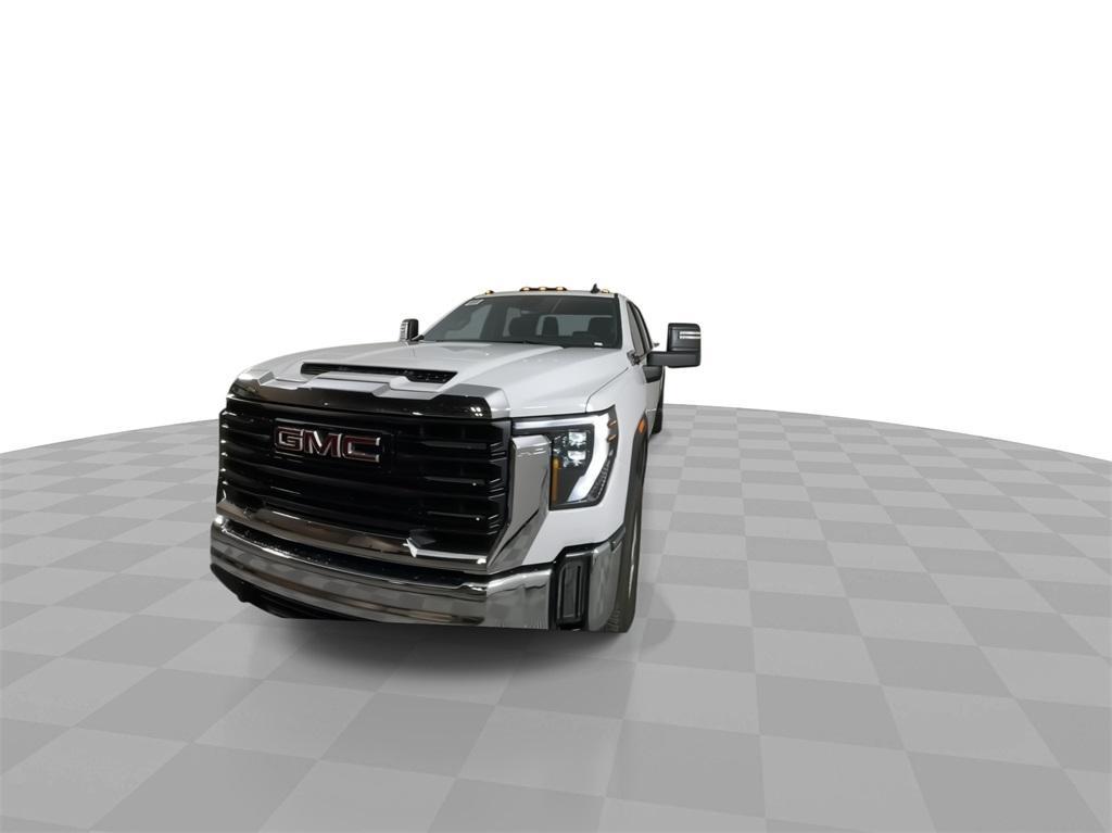 new 2024 GMC Sierra 3500 car, priced at $68,660